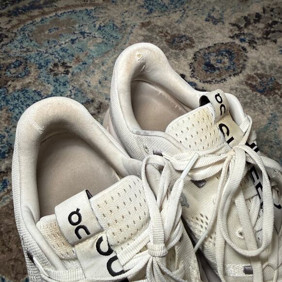 on cloud running shoes mens 12 - Picture 3 of 7